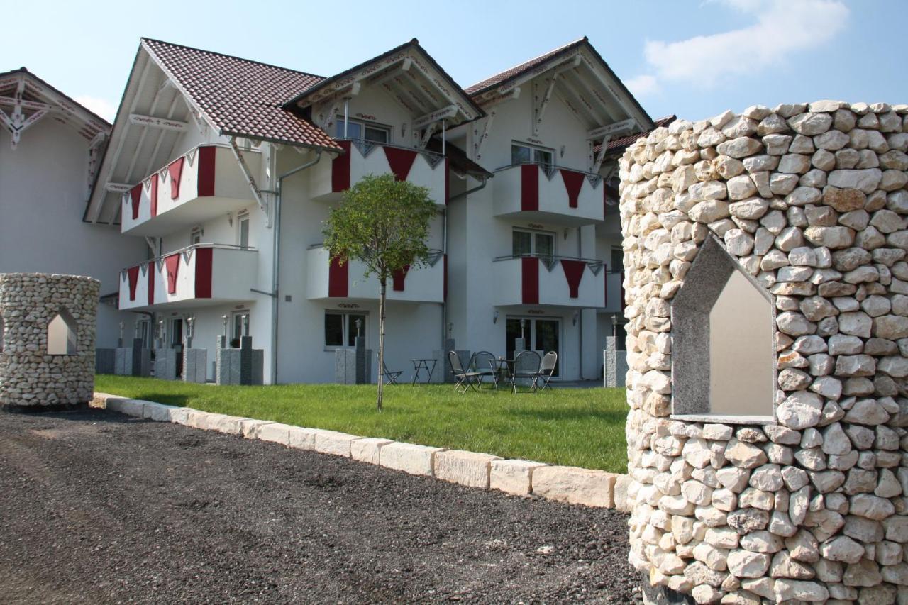 Aparthotel Zum Kreuzritter Wuestenrot Exteriér fotografie